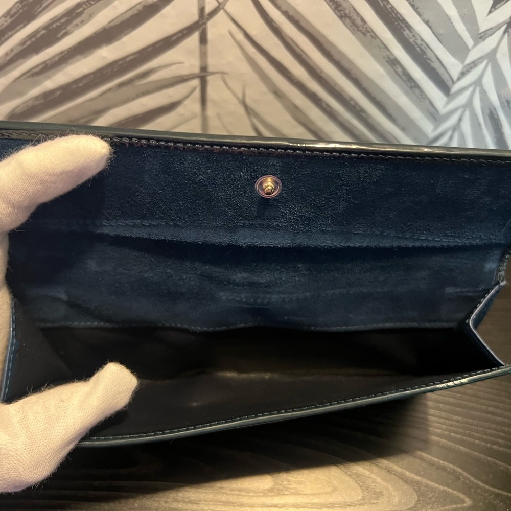 ❌SOLD❌ Gucci Teal Horsebit Print Buckle Wallet With Box - Picture 15 of 17